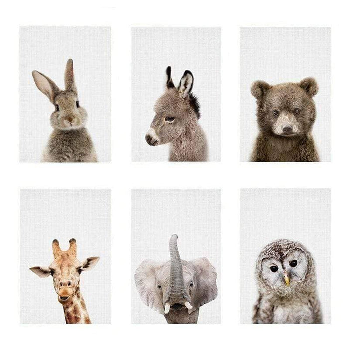 Animal Kingdom Delight: Playful Art for Kids' Rooms