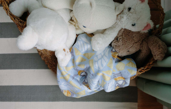 BORIS THE BEE BABY BLANKET