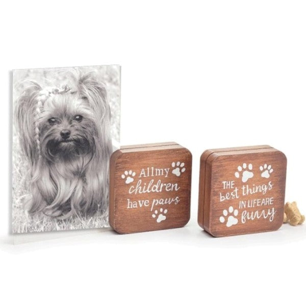 Pet Photo Holders with Assorted Messages Display